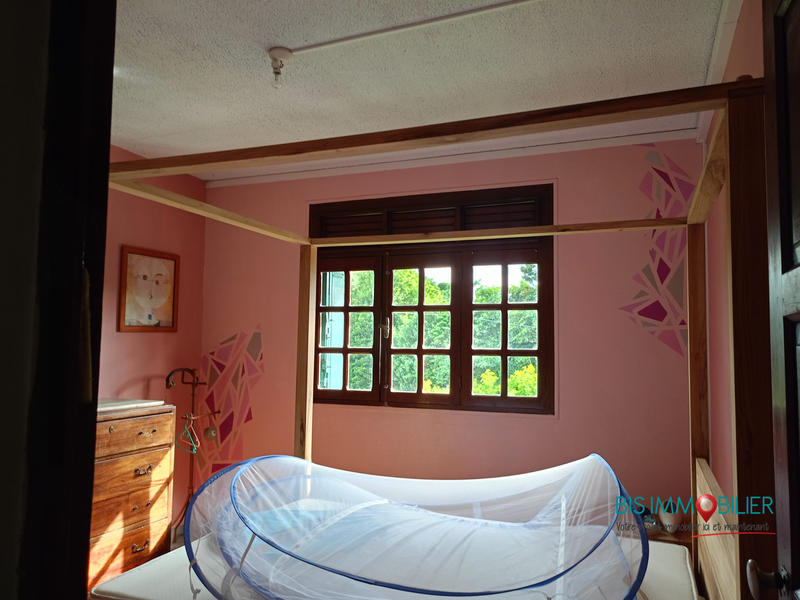 Maison - 184 m² - 5 pièces