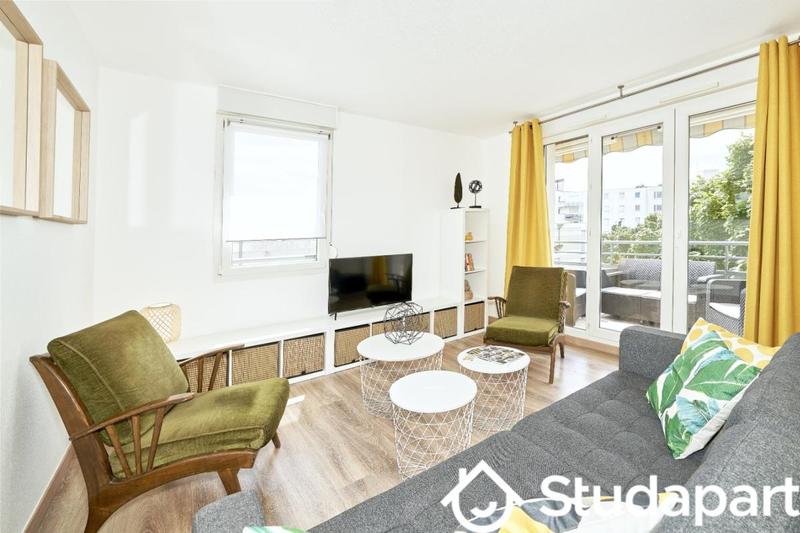 Chambre - 13 m² - 1 pièce