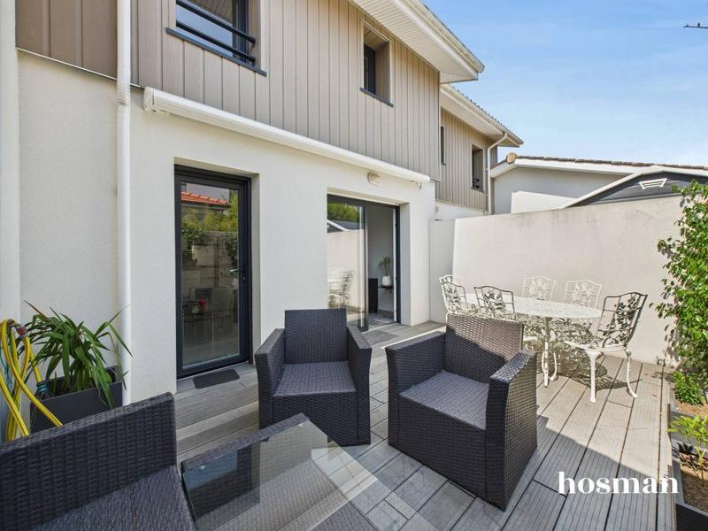 Maison - 90 m² - 4 pièces