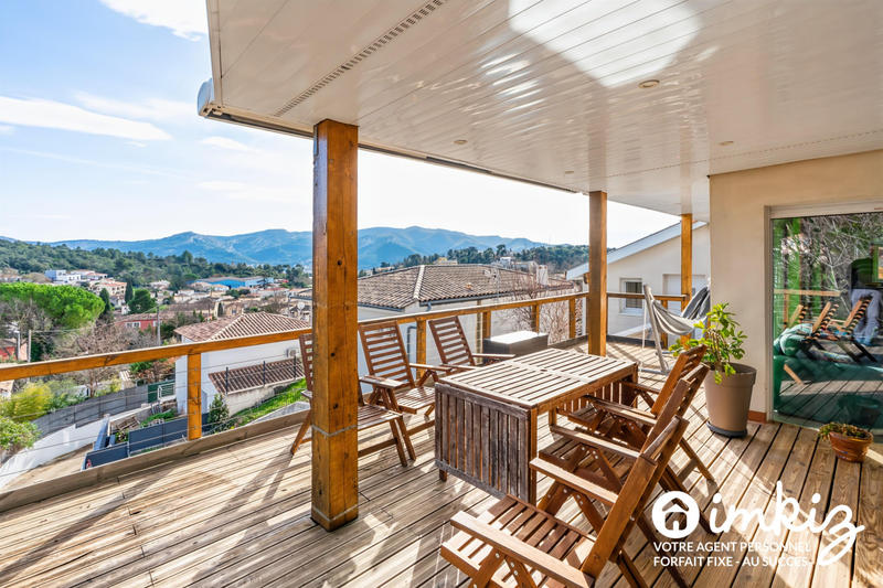 Maison - 290 m² - 10 pièces