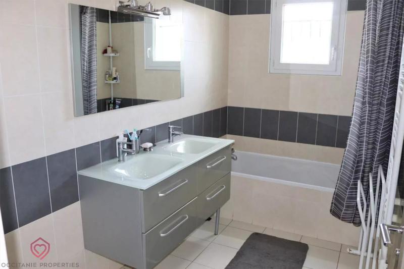 Villa - 150 m² - 5 pièces