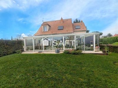 Maison - 190 m² - 6 pièces