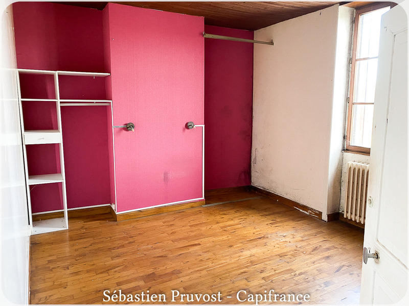 Maison en pierre - 642 m² - 22 pièces