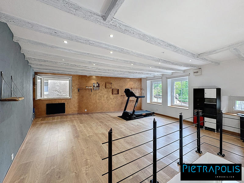 Maison - 136 m² - 5 pièces