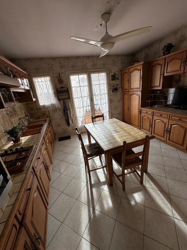 Villa - 360 m² - 4 pièces