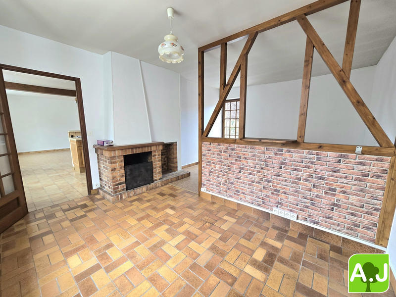 Maison - 84 m² - 4 pièces