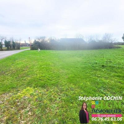 Terrain constructible - 615 m²