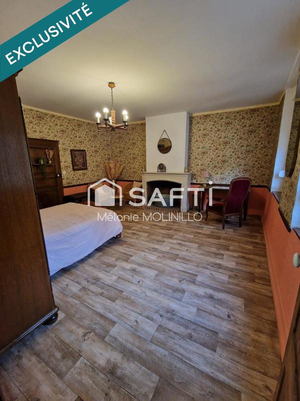 Maison - 204 m² - 12 pièces