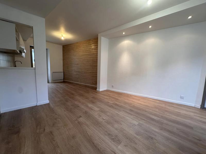Appartement - 65 m² - 2 pièces