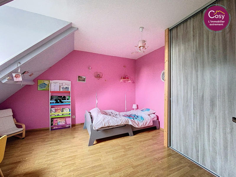 Maison - 198 m² - 7 pièces