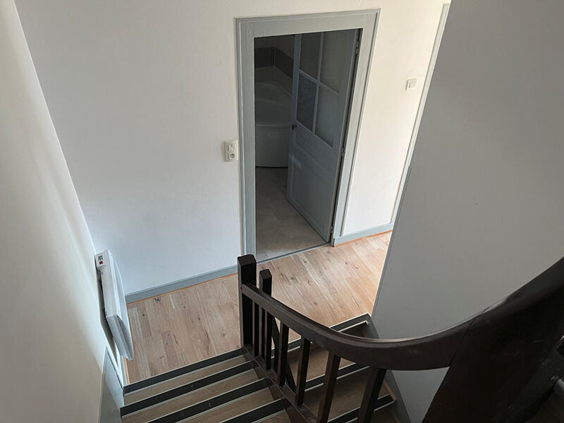 Maison - 94 m² - 5 pièces