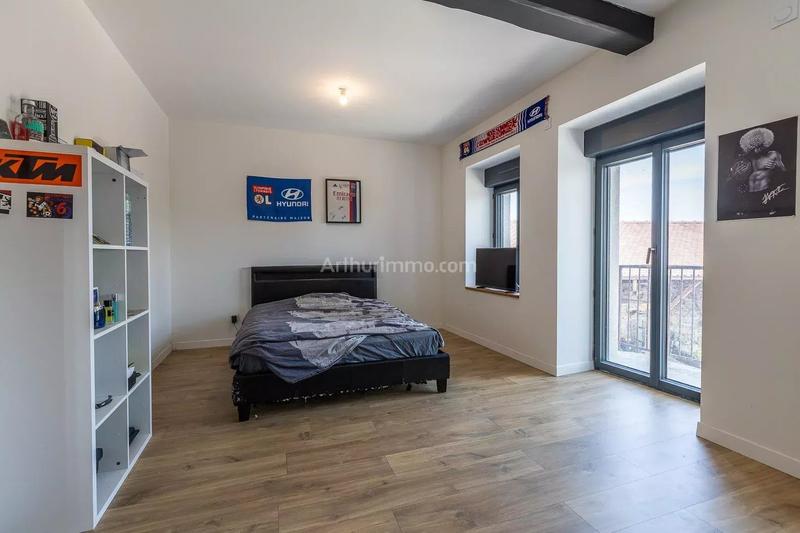 Maison - 226 m² - 8 pièces