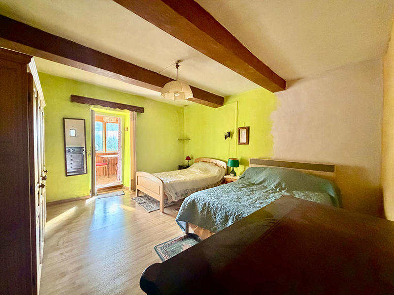 Maison - 105 m² - 4 pièces