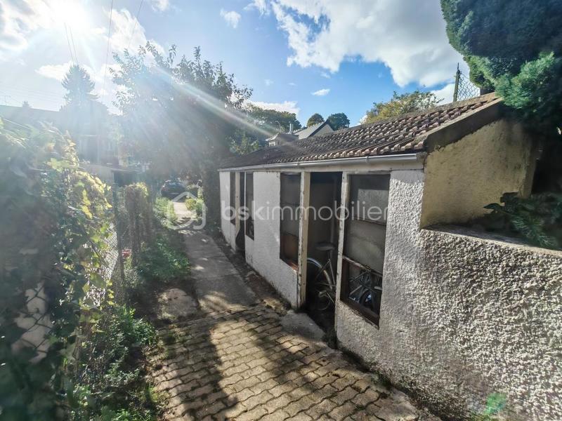 Maison traditionnelle - 101 m² - 6 pièces