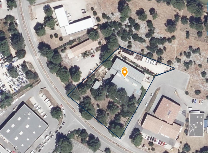 Entrepôt - 1 455 m²