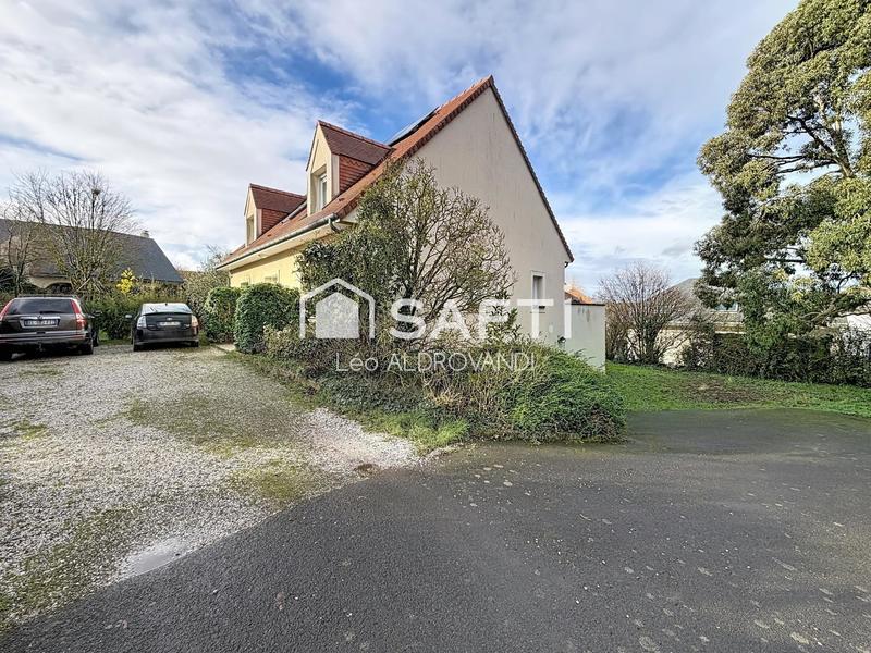 Maison - 136 m² - 6 pièces