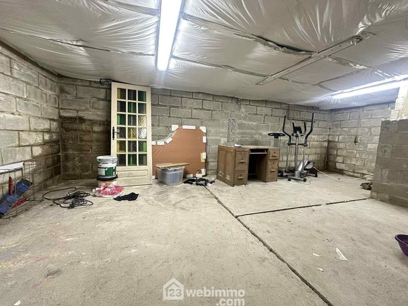 Maison - 140 m² - 8 pièces