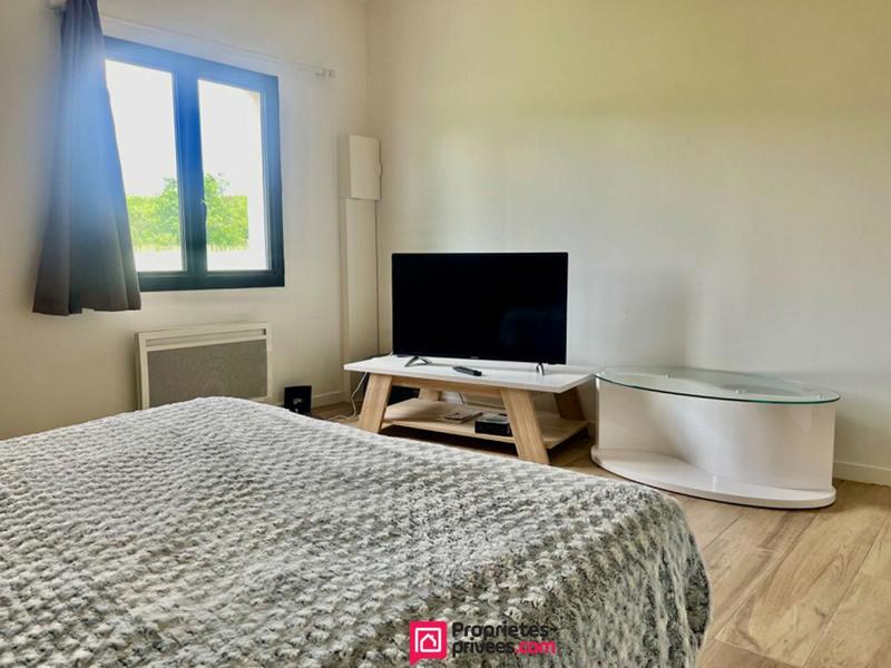 Mas - 270 m² - 12 pièces