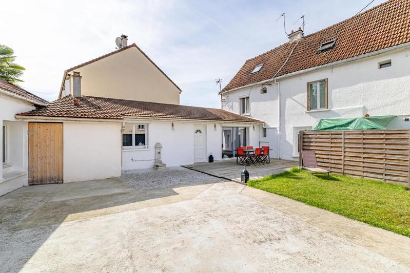 Maison de ville - 103 m² - 5 pièces