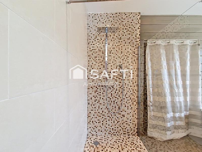 Maison - 176 m² - 5 pièces