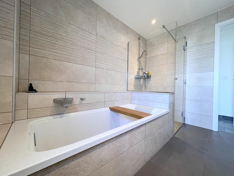 Appartement - 110 m² - 5 pièces