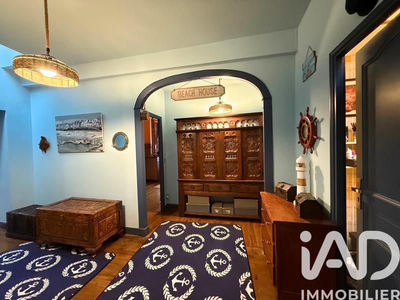 Maison de village - 265 m² - 8 pièces