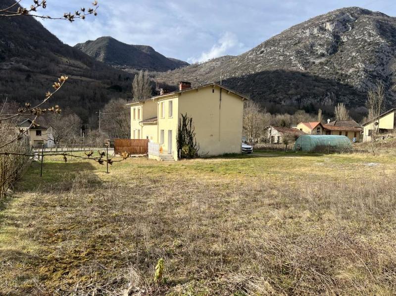 Maison - 57 m² - 3 pièces