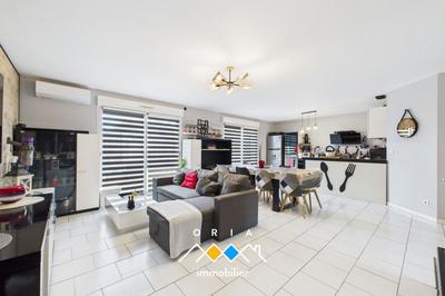 Maison - 91 m² - 5 pièces