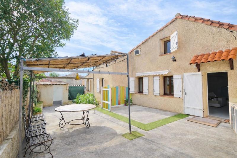 Maison - 88 m² - 4 pièces