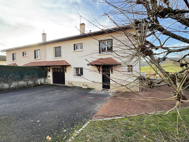 Appartement - 135 m² - 6 pièces