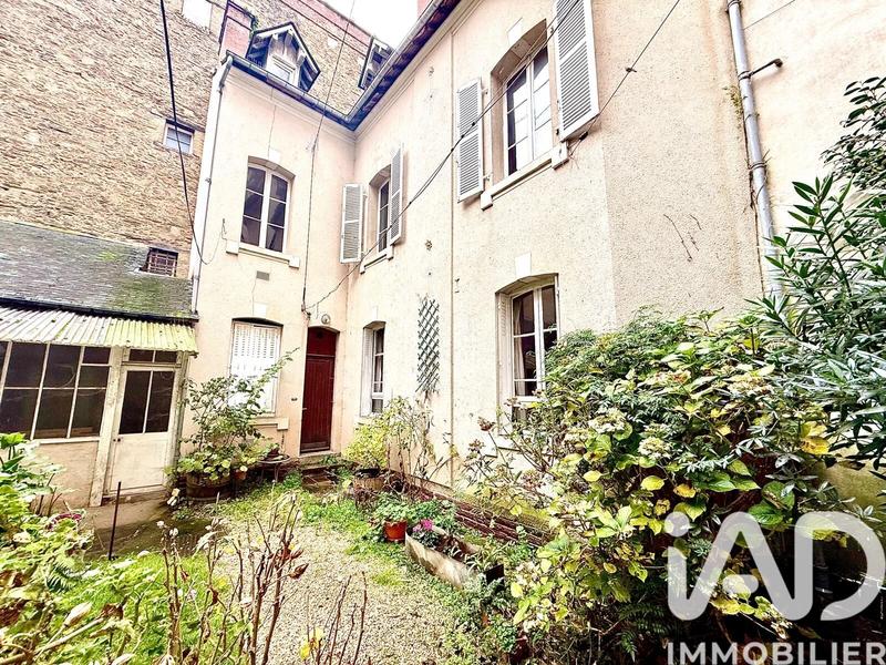 Maison de ville - 148 m² - 6 pièces