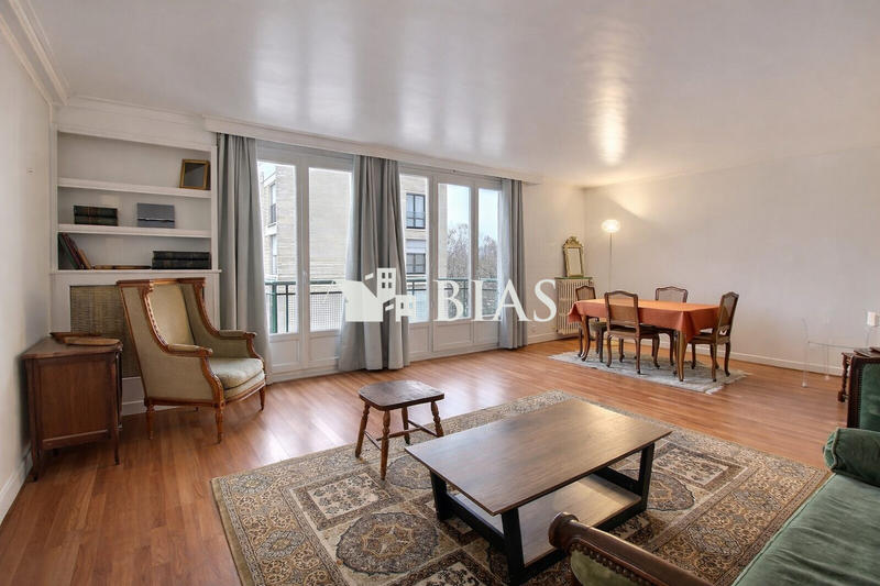 Appartement - 97 m² - 4 pièces