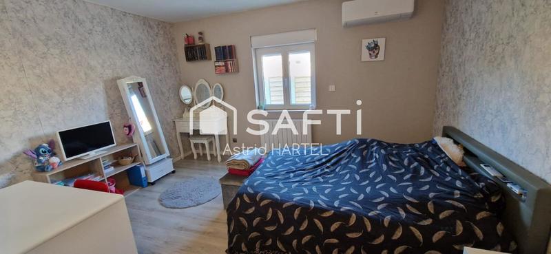 Maison - 210 m² - 6 pièces