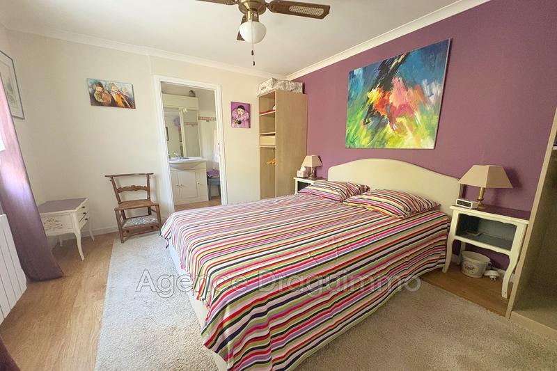 Maison - 185 m² - 6 pièces