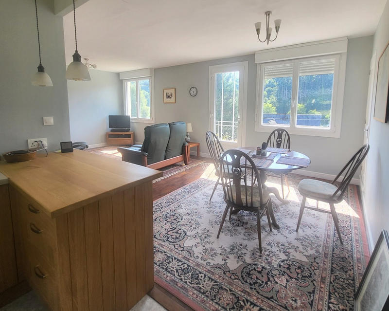 Maison - 100 m² - 5 pièces