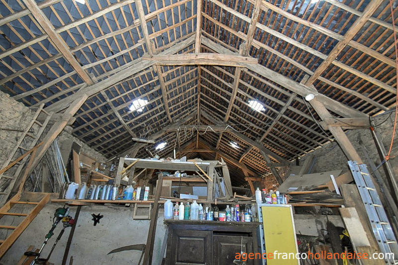 Maison en pierre - 97 m² - 6 pièces