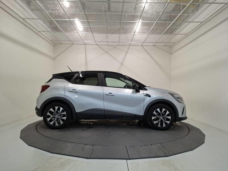 Renault Captur E-Tech full hybrid 145 Evolution