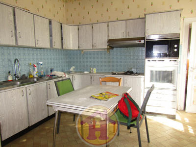 Maison - 166 m² - 5 pièces