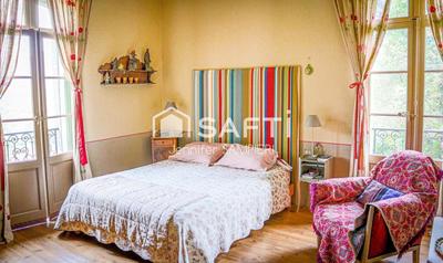 Maison de maîtres - 430 m² - 17 pièces