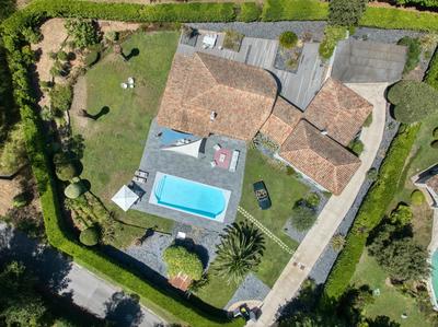 Propriété - 310 m² - 5 pièces