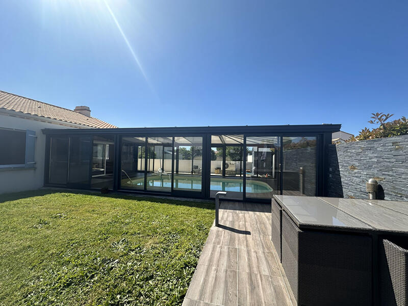 Maison - 140 m² - 4 pièces