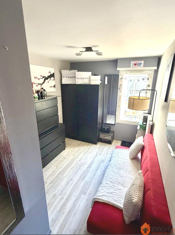 Appartement - 65 m² - 3 pièces