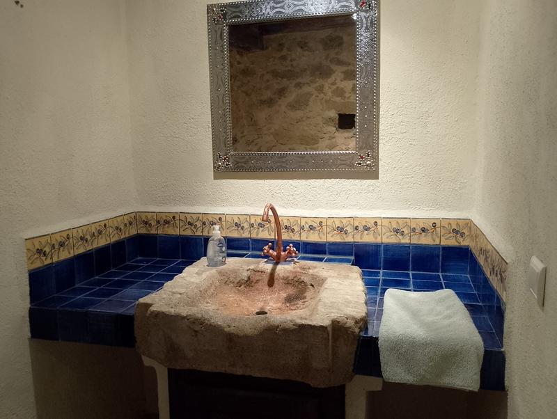 Maison - 380 m² - 9 pièces