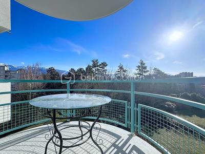 Appartement - 84 m² - 4 pièces