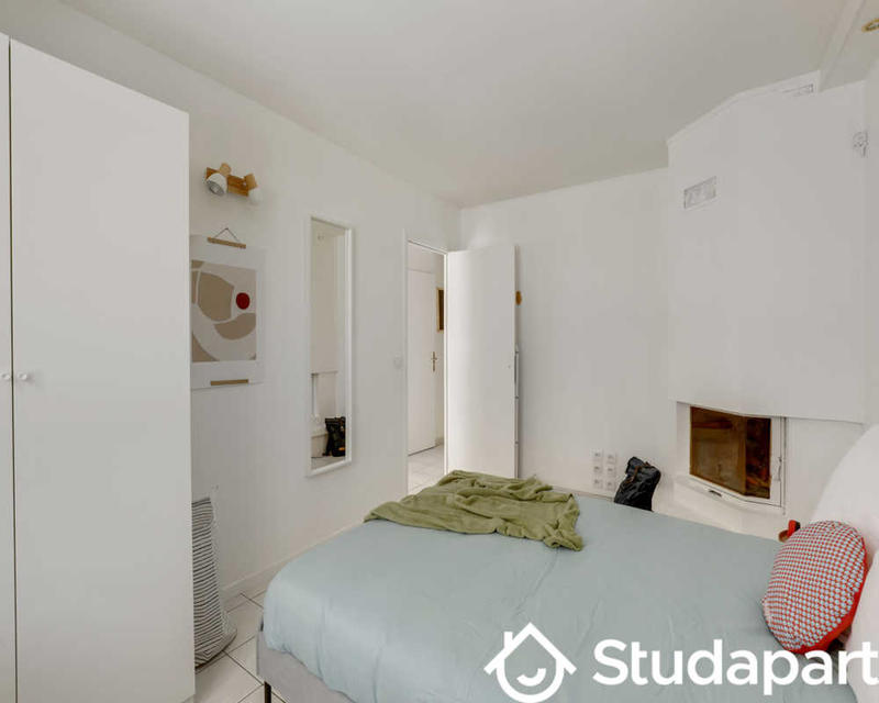 Chambre - 110 m² - 1 pièce