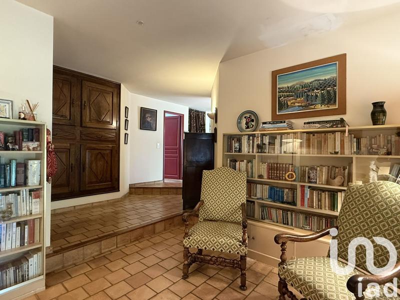 Maison - 201 m² - 8 pièces