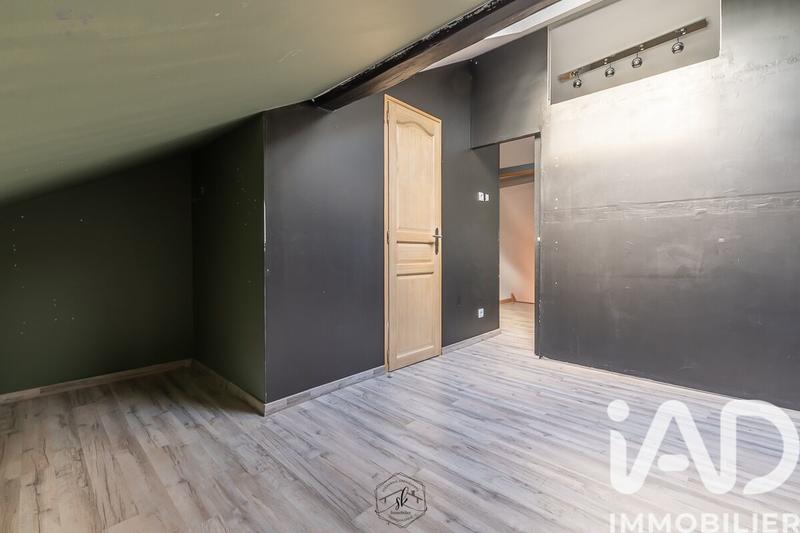 Maison - 98 m² - 5 pièces