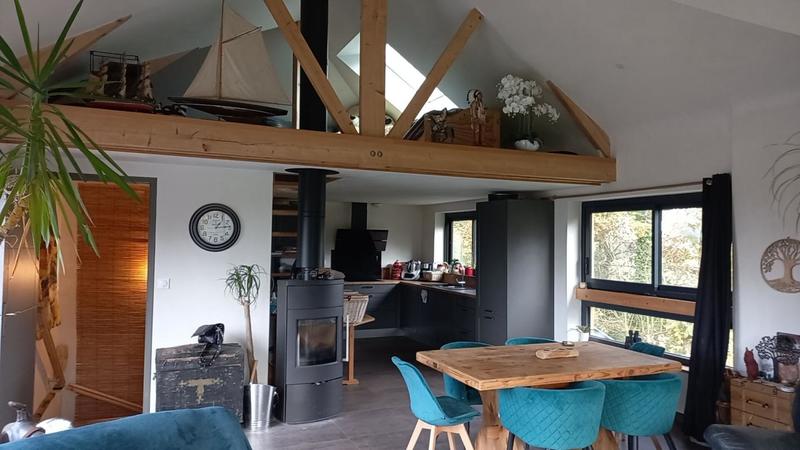 Maison - 140 m² - 6 pièces