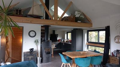 Maison - 140 m² - 6 pièces