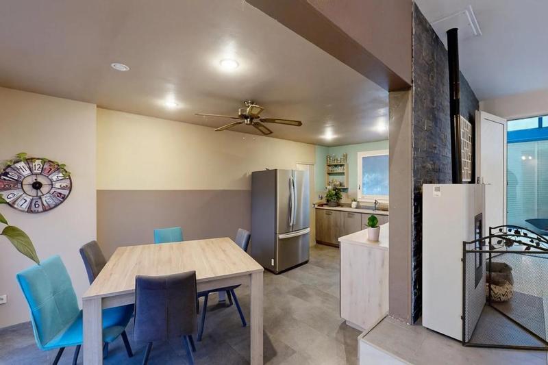 Maison - 273 m² - 8 pièces